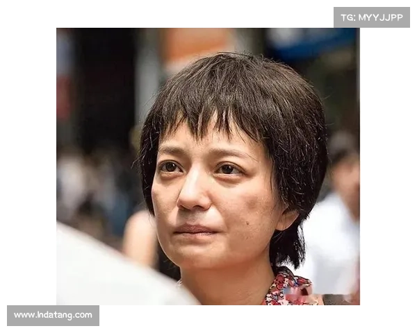 买提江 “金手指” 争议升级:离婚声明难平舆论风波 买提江 “金手指” 争议升级:离婚声明难平舆论风波